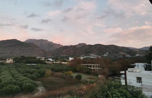 Koutsouras Apartment | Stratos Sunset House
