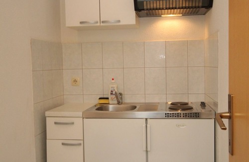 Brela Apartment | Studio flat with balcony and sea view Brela, Makarska (AS-6895-b)