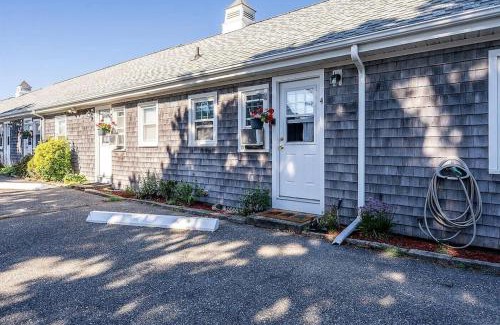 Dennis Port House | Studio steps to a private beach! Ocean views from backyard! 2 Paddle Boards!