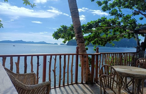 El Nido House | Sunset Bacuit Bay View