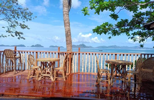 El Nido House | Sunset Bacuit Bay View
