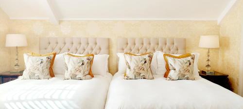 Dromod House | The Old Schoolhouse of Warren Lodge Boutique Cottages