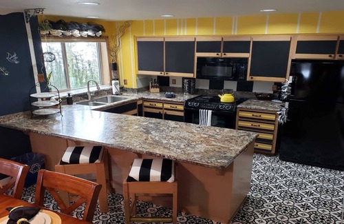 Sunriver Condo | The Ridge at Sunriver - Condo #3 - Access provided to S.H.A.R.C. Aquatics Park. Only condos next door to S.H.A.R.C. Two minute walk to S.H.A.R.C. Facility. Private Ridge HOA Pool and Year Round Hot Tub Too! Includes 4 bikes.