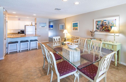 Seacrest Condo | Wonderful, spacious Gulf front Condo - PRIVATE BEACH - 2 balconies overlook Gulf