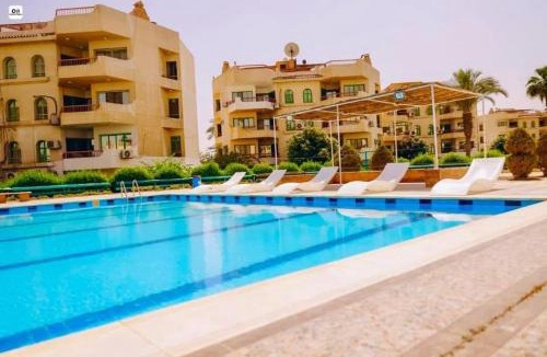 Cairo Governorate Apartment | شاليه بقرية البروفاج 1 فايد مصر