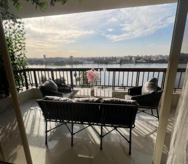 Cairo Apartment | شقة مطلة علي ممشي اهل مصر