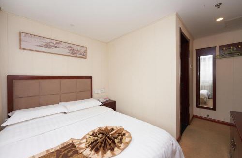 Fengtai Hotel | 东方凯旋酒店北京南站店