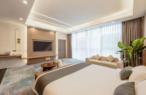 Dujiangyan Hotel | 华泱温泉酒店-青城山店