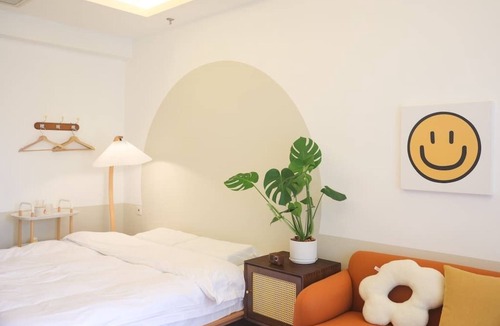 Jinjiang Apartment | 【历史低价】Jungle | NO.02 INS 韩国温暖冬日/奶油/春熙路/南瓜午夜/中央空调