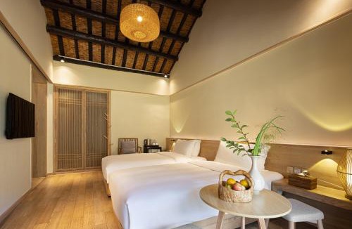 Yi County Bed & Breakfast | 宏村塔川书院Hongcun Resort