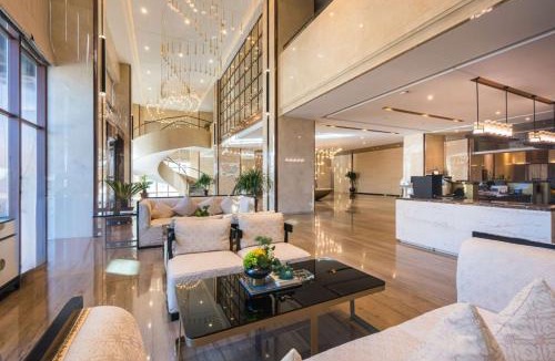 Delingha Hotel | 德令哈万信瑞铂酒店