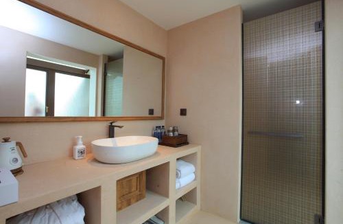 Chengdu House | 成都传家合院（花舞人间店）