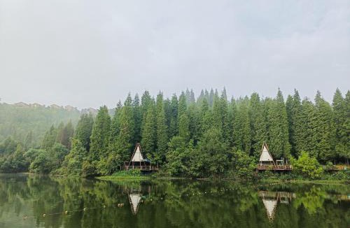 Kunming Hotel | 昆明玉龙湾湖景酒店