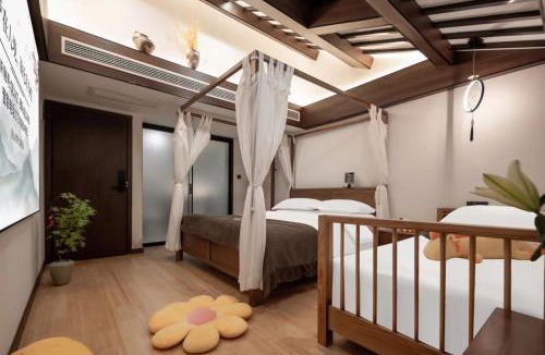 Lintong District Bed & Breakfast | 清澜居 东方唐韵民宿酒店