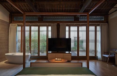 Three Lanes and Seven Alleys Hotel | 福州三坊七巷安民半舍文化酒店Fuzhou Sanfang Qixiang Anmin Banshe Cultural Hotel