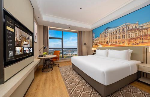 Chenghua Hotel | 维也纳国际酒店成都熊猫基地北湖公园店
