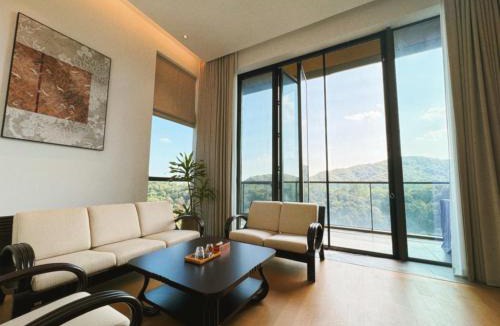 Moganshan Villa | 莫干山云上别墅