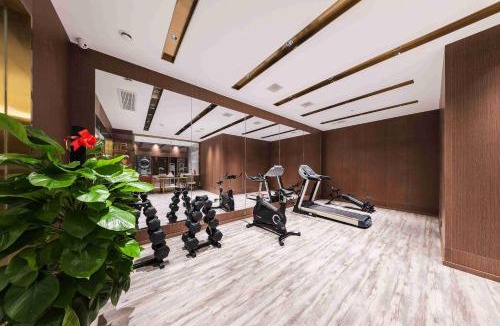 Zhonglou Shangquan Hotel | 西安钟鼓楼钟楼地铁站万信国际酒店