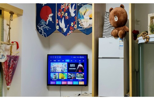 Huaihai Road Commercial Area Apartment | 近常熟路地铁站300米｜静安寺商圈