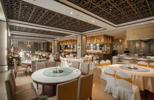 Lingwu Hotel | 银川河东机场万信瑞铂酒店