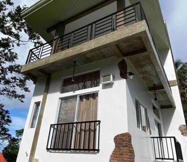 Valencia Villa | 100 m² Villa ∙ 3 guests