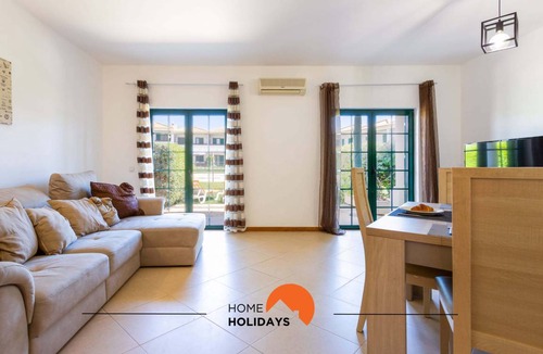 Albufeira House | 108 m² House ∙ 3 bedrooms ∙ 6 guests