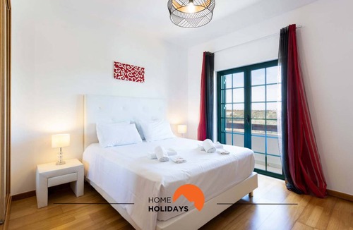 Albufeira House | 108 m² House ∙ 3 bedrooms ∙ 6 guests