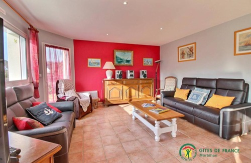 Erdeven House | 109 m² Gîte ∙ 3 bedrooms ∙ 6 guests