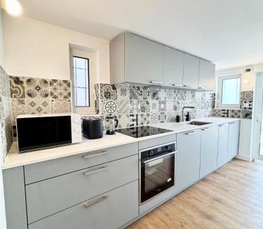 Saint-Pierre-Quiberon Apartment | 10m du sable Déco soignée & bâtiment de caractère