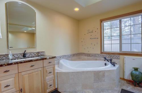 Deer Park House | 13 Ollalie