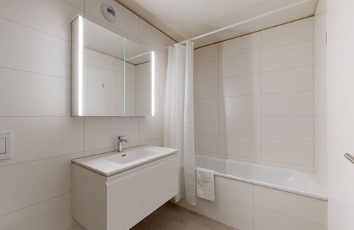 La Chaux-de-Fonds Apartment | 130 m² Apartment ∙ 3 bedrooms ∙ 6 guests