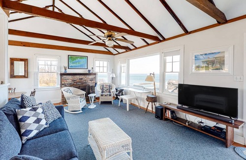 Town of Southold Town House | 139 m² House ∙ 2 bedrooms ∙ 4 guests
