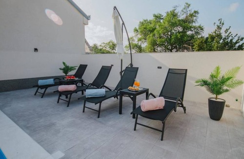 Seget Villa | 150 m² Villa ∙ 3 bedrooms ∙ 6 guests