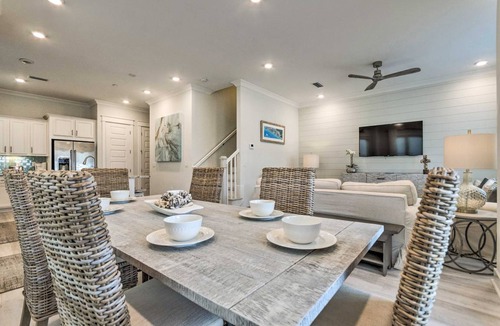 Panama City Beach Apartment | 155 m² Apartment ∙ 3 bedrooms ∙ 6 guests