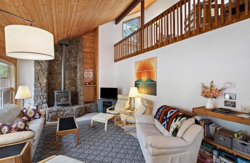 Sunriver House | 19 East Butte