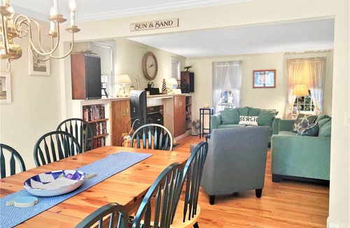 West Chatham House | 195 m² House ∙ 5 bedrooms ∙ 10 guests