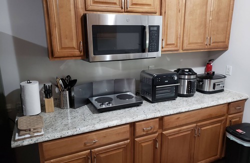 Dale City House | 1bed/1bath basement apartment with private gym