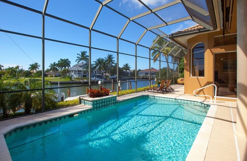 Marco Island House | 1st Class Luxury,Big Sunsets over the peaceful lagoon,Bikes & Walk to Beach