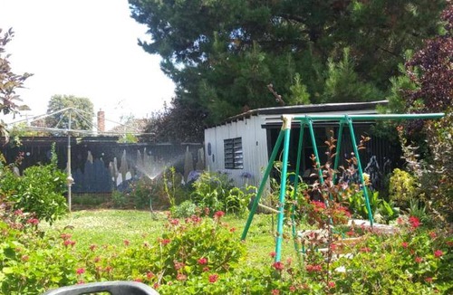Flora Hill House | 200 m² House ∙ 3 bedrooms ∙ 17 guests