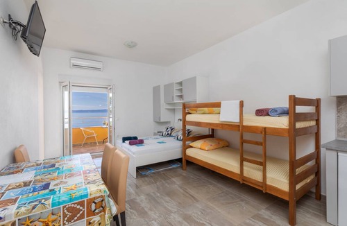 Bratus Apartment | 23 m² Studio flat ∙ 1 bedroom ∙ 2 guests