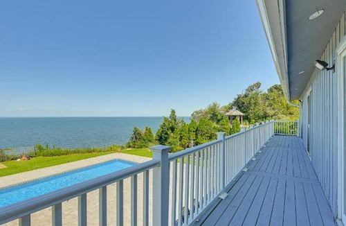 Rocky Point House | 242 m² House ∙ 5 bedrooms ∙ 10 guests
