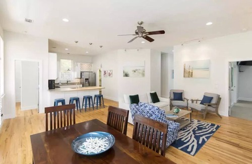 White's Gulfview House | 3 bed/2 bath/Seacrest/private pool - Sleeps 11 - 5 min walk to the Beach