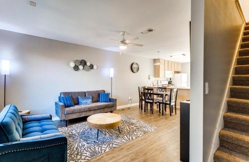 Lake Bradford -Cascade Lake House | 3 Mi to FSU Townhome with Patio in Tallahassee!