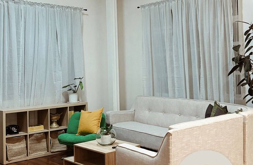 Baguio House | 4-Bedroom House in Baguio City with Parking. Pet-friendly!