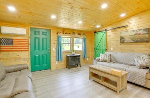 Callicoon House | 4 Mi to Delaware River Callicoon Retreat with Deck!