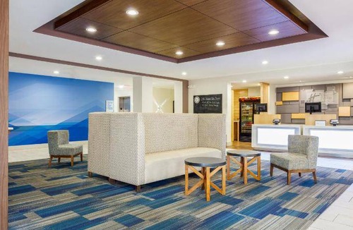 Newport News Hotel | 40 m² Hotel ∙ 127 guests
