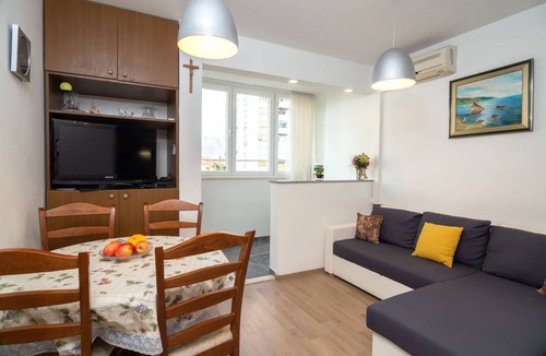 Split Apartment | 50 m² Apartment ∙ 2 bedrooms ∙ 4 guests