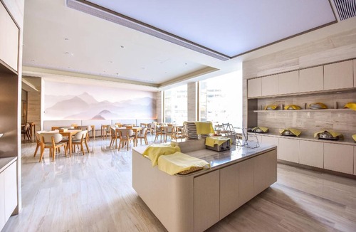 Lubei District Hotel | 50 m² Hotel ∙ 4 guests