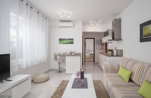 Dramalj Apartment | 66 m² Apartment ∙ 2 bedrooms ∙ 4 guests