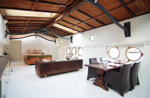 Amsterdam West Apartment | 70 m² Apartment ∙ 2 guests